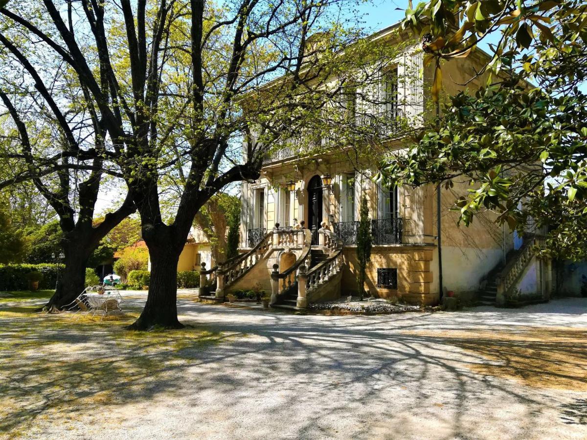 Embarben Maison D'Hotes Saint-Chamas Bagian luar foto