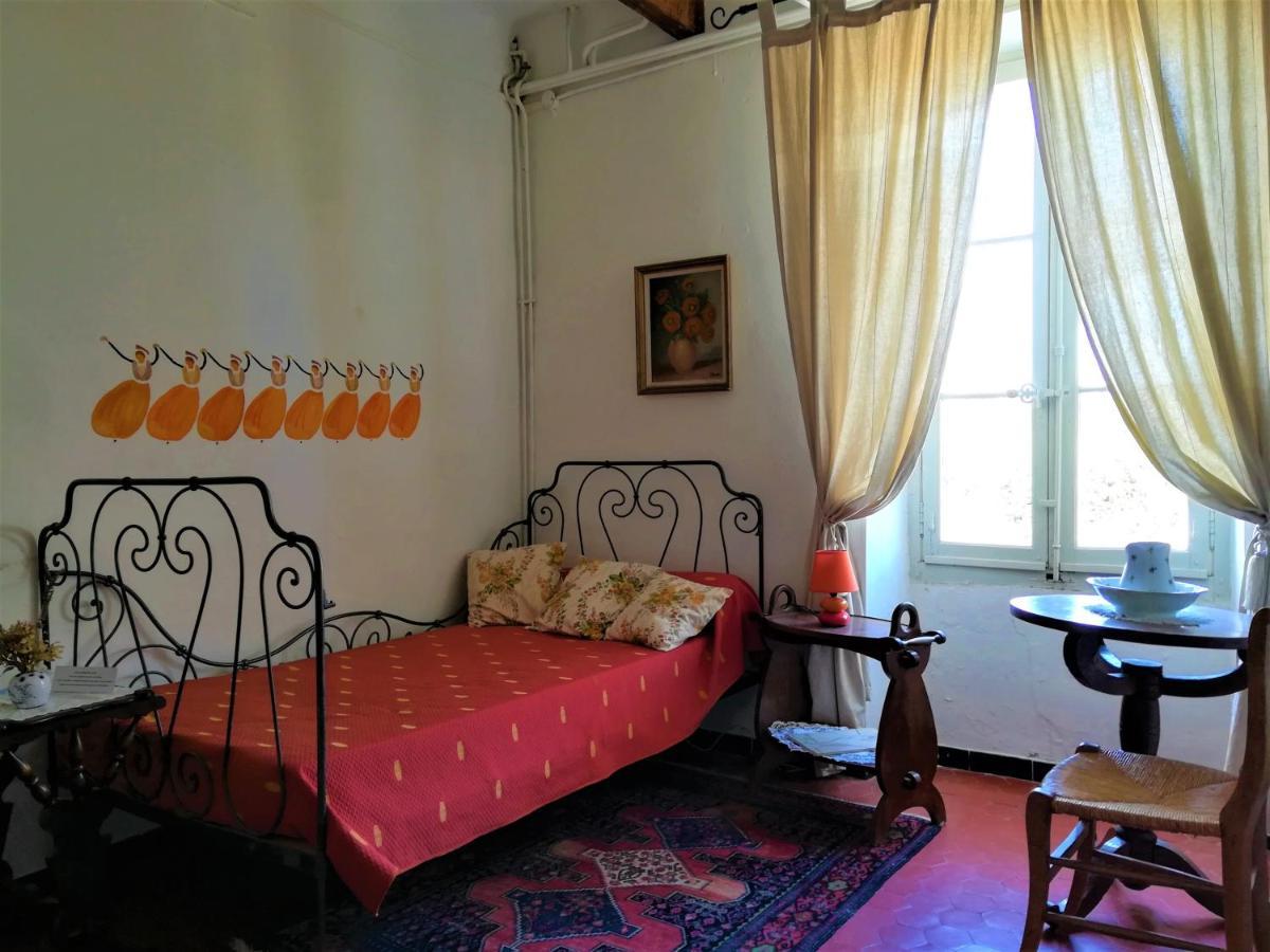 Embarben Maison D'Hotes Saint-Chamas Bagian luar foto