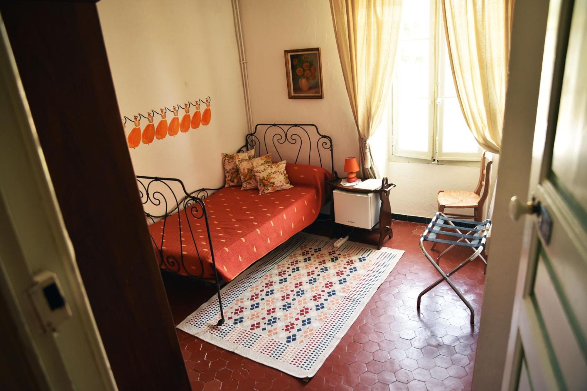 Embarben Maison D'Hotes Saint-Chamas Bagian luar foto